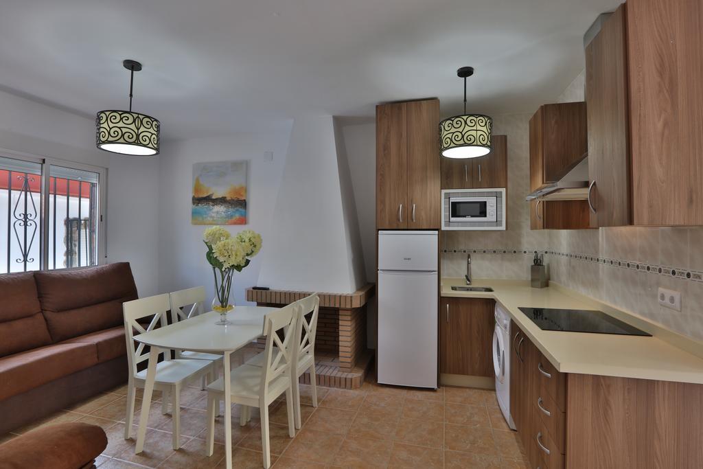 Apartamentos El Madronal Coto Rios Bagian luar foto