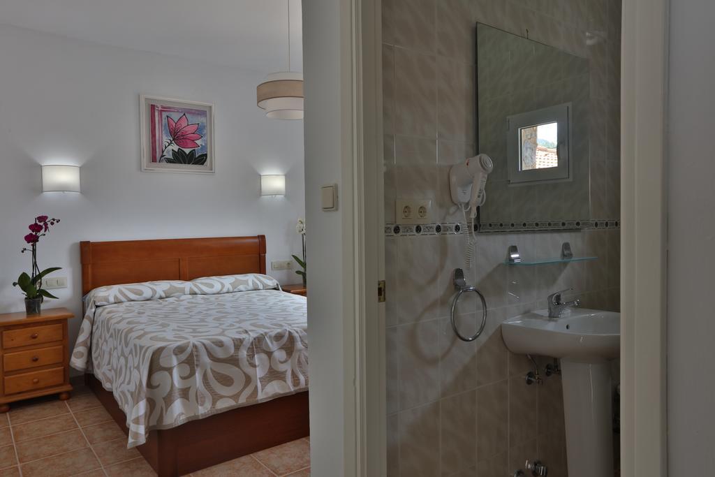 Apartamentos El Madronal Coto Rios Bagian luar foto
