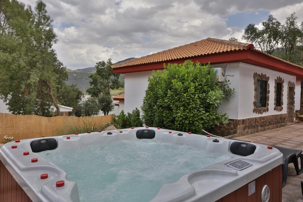 Apartamentos El Madronal Coto Rios Bagian luar foto