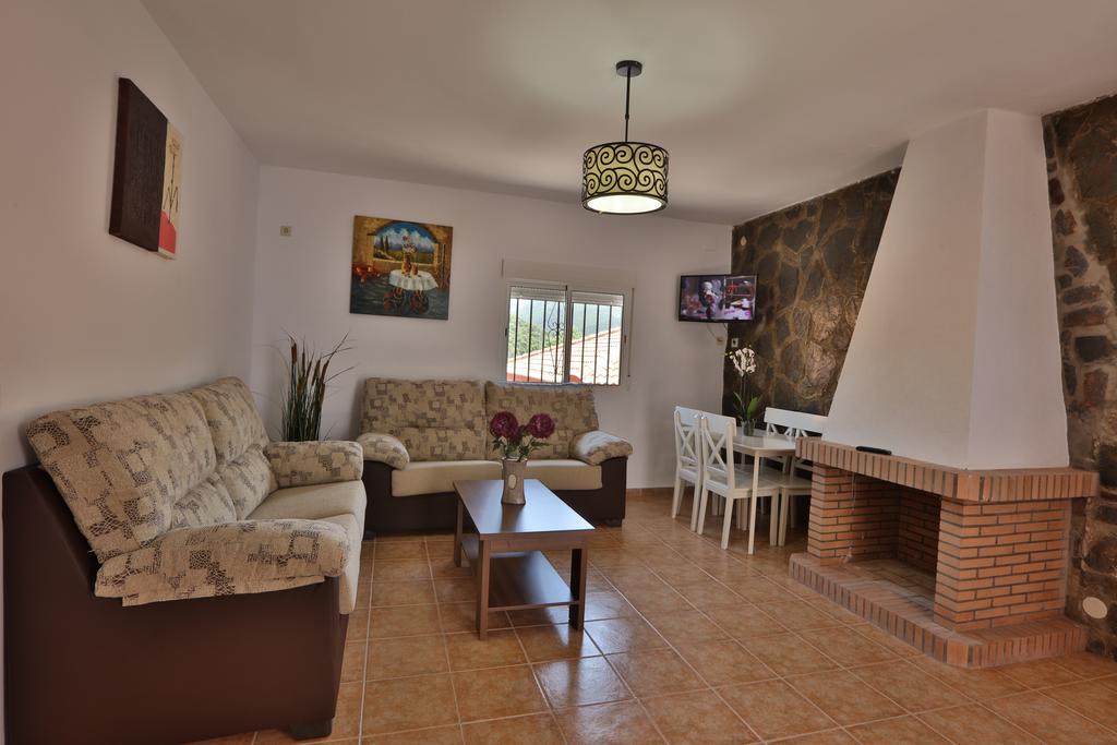 Apartamentos El Madronal Coto Rios Bagian luar foto